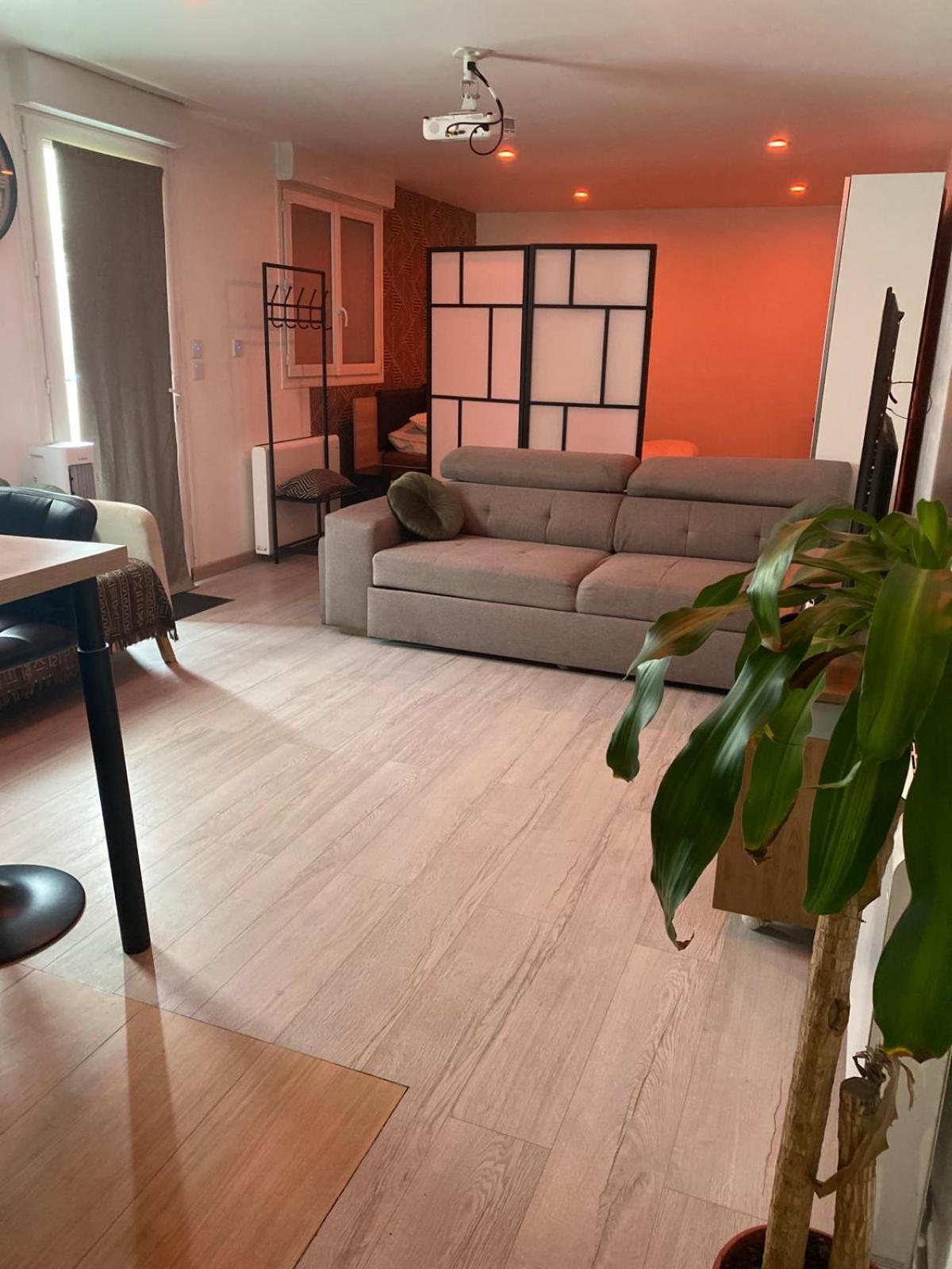 Apartamento Atelier Chaleureux 40M2 - Proche Cdg Parc Des Expo Tremblay-en-France Exterior foto